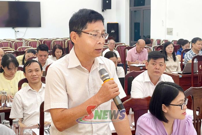 Lãnh đạo Hội Cựu chiến binh tỉnh phát biểu tại hội nghị.