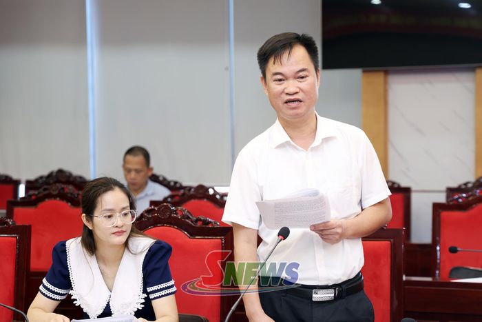Đại diện Sở Tài chính phát biểu tại cuộc làm việc.
