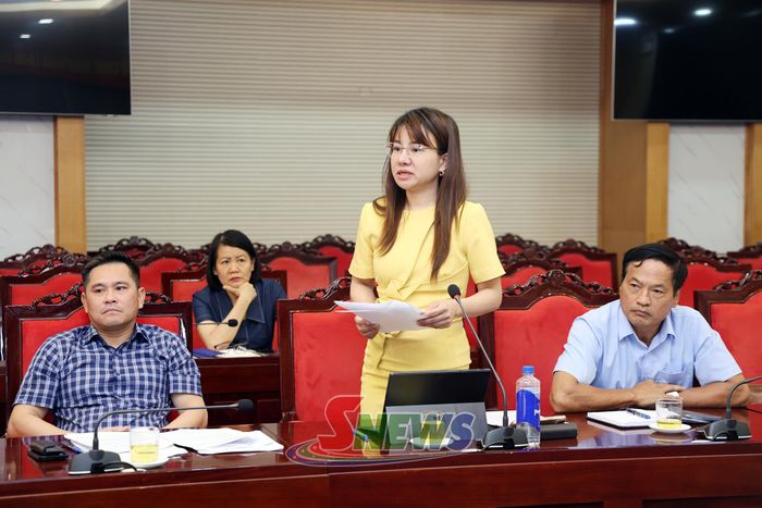 Đại diện Vinatea Mộc Châu phát biểu tại cuộc làm việc.