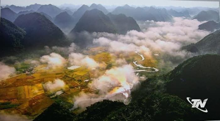 Tác phẩm "Thung lũng Bắc Sơn" của tác giả Vũ Kim Khoa đoạt Cúp Ảnh nghệ thuật ASEAN năm 2017.