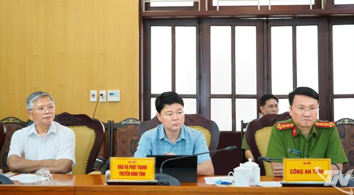 Các đại biểu dự Hội nghị.