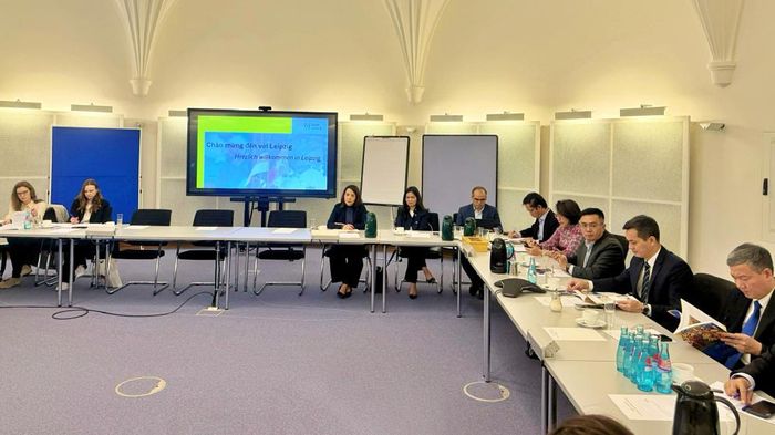 Giáo dục đào tạo là một trụ cột quan trọng trong quan hệ hợp tác giữa TP. Hồ Chí Minh với Leipzig và giữa Việt Nam với Cộng hòa Liên bang Đức.