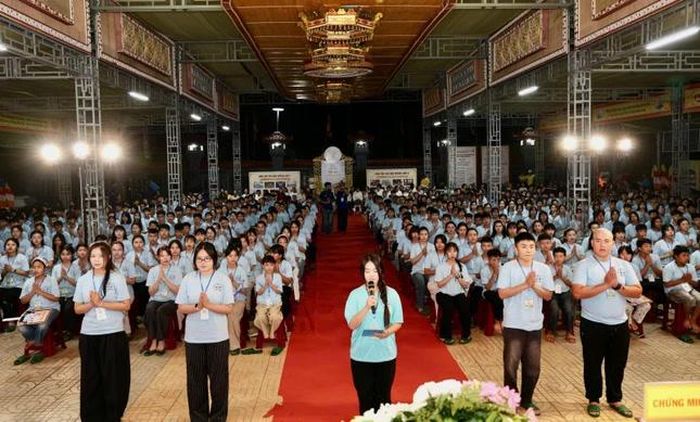 Khóa sinh phát nguyện 
