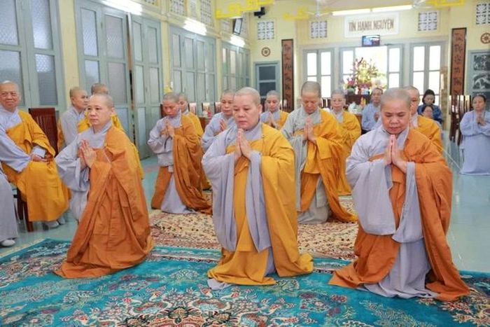 Chư hành giả an cư tại tổ đình Từ Nghiêm