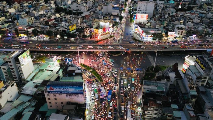 Cầu vượt Hàng Xanh đưa vào khai thác giúp giảm ùn tắc hiệu quả tại điểm đen ùn tắc.