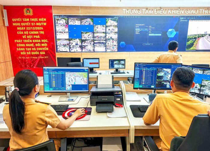 Trung tâm chỉ huy hệ thống giao thông AI của CSGT Hà Nội.