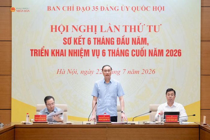 Phó Bí thư chuyên trách Đảng ủy Quốc hội Phùng Khánh Tài - Trưởng Ban Chỉ đạo 35 của Đảng ủy Quốc hội phát biểu