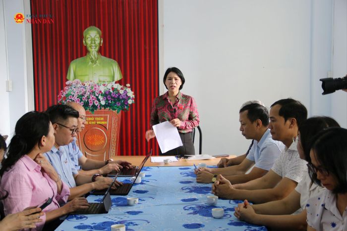 Phó Chủ nhiệm Ủy ban Dân nguyện và Giám sát Trần Thị Nhị Hà phát biểu