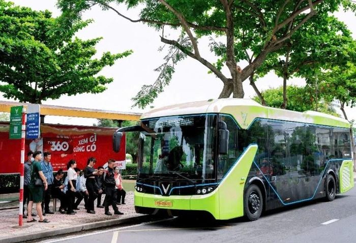 TP. Hà Nội đang phát triển hệ thống vận tải hành khách công cộng theo hướng hiện đại, thuận tiện