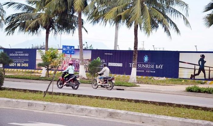 Kết quả bước đầu cho thấy quá trình xử lý chuyển từ giai đoạn rà soát sang giải quyết thực chất, tạo điều kiện để các dự án đủ điều kiện pháp lý tiếp tục triển khai, góp phần đưa nguồn lực đất đai và vốn đầu tư trở lại phục vụ phát triển kinh tế - xã hội.