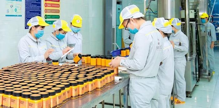 Bên cạnh đầu tư công và thu hút FDI, cải cách thể chế, cải thiện môi trường đầu tư, đổi mới phương thức quản trị đang trở thành những động lực tăng trưởng mới.