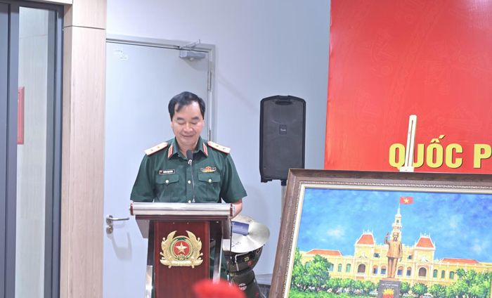 Trung tướng Trương Mạnh Dũng phát biểu tại buổi gặp mặt.