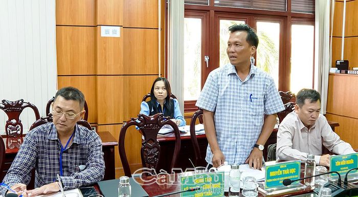 Trưởng phòng Xây dựng chính quyền và CCHC (Sở Nội vụ) Nguyễn Thái Học, đề nghị cần có nhiều cách thức để hỗ trợ cho người dân khi thực hiện TTHC về đất đai.