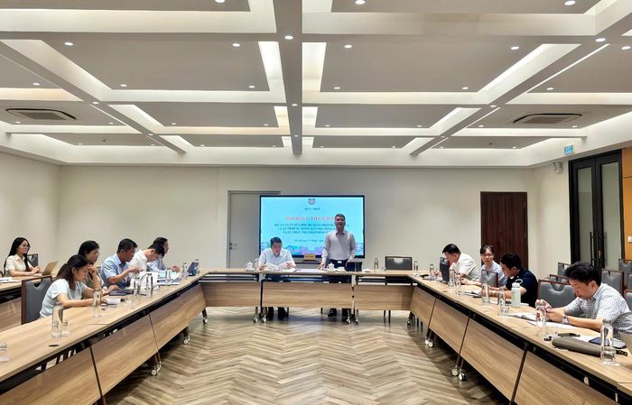 Quang cảnh cuộc họp Hội đồng thẩm định. Ảnh: H. GIANG