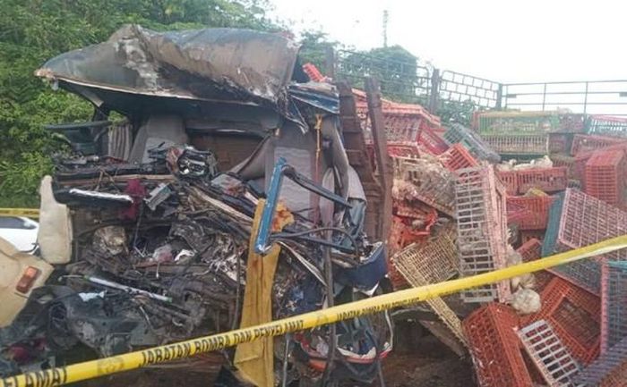 Hiện trường vụ tai nạn. Ảnh: Jabatan Bomba dan Penyelamat