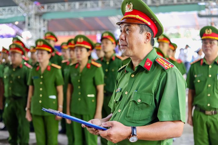  Thượng tá Lâm Hồng Vũ, Phó Bí thư Đảng ủy, Phó Trưởng phòng PC10 phát biểu