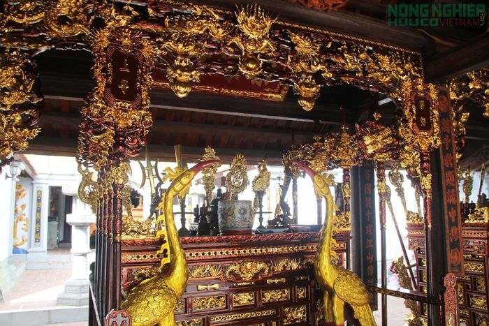 Đền thờ với nhiều hạng mục, kiến trúc độc đáo.