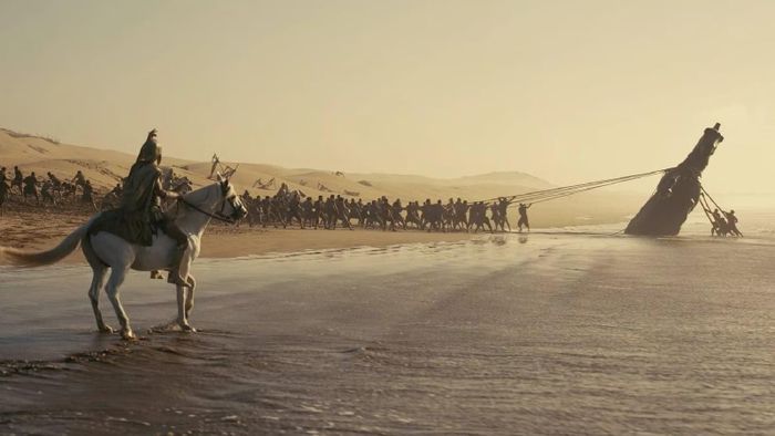 The Odyssey là bộ phim đầu tiên trong lịch sử được quay hoàn toàn bằng máy quay IMAX, mang đến trải nghiệm hình ảnh và âm thanh quy mô lớn.