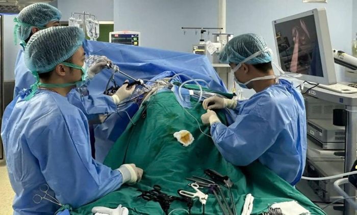 Các bác sĩ Bệnh viện Trung ương Quân đội 108 đã thực hiện thành công một kỹ thuật ghép thận tự thân đặc biệt.