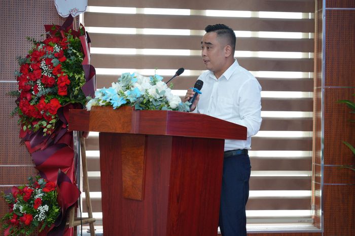 Ông Bùi Tuấn Khanh, Giám đốc Trung tâm Dịch vụ và Hỗ trợ doanh nghiệp thuộc Ban Quản lý các Khu công nghệ cao và Khu công nghiệp Hà Nội phát biểu khai mạc. (Ảnh: BTC)