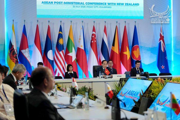 Bộ trưởng Lê Hoài Trung đồng chủ trì Hội nghị Bộ trưởng Ngoại giao ASEAN - New Zealand trên cương vị Việt Nam là nước điều phối quan hệ giữa hai bên. Ảnh: Bộ Ngoại giao cung cấp