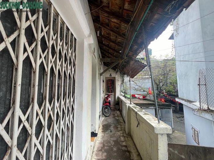 Mới đây, UBND phường Tương Mai công bố quy hoạch 1/500 tổng mặt bằng khu vực cải tạo, xây dựng lại tập thể Trương Định và phụ cận. Trong tương lai, khu tập thể sẽ được thay thế bằng hai tòa chung cư cao tối đa 30 tầng, hơn 1.000 căn hộ. Ảnh: Đức Phúc