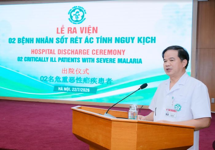 PGS.TS Đào Xuân Cơ - Giám đốc Bệnh viện Bạch Mai phát biểu. Ảnh: Thế Anh