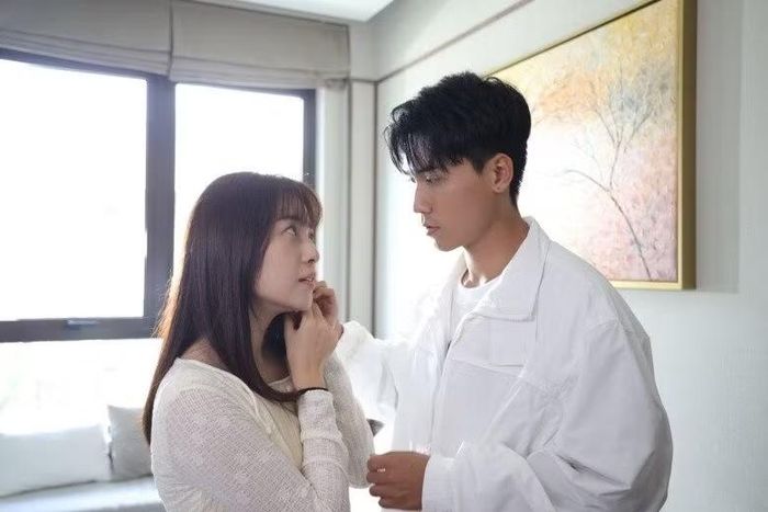 Hai người liên tục vướng tin đồn hẹn hò.