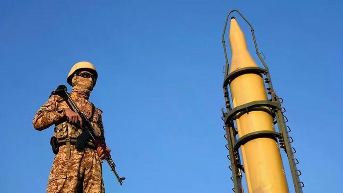 Ước tính 6 ngày đầu tiên của chiến dịch quân sự chống lại Iran đã tiêu tốn của nước Mỹ ít nhất 11,3 tỷ USD, con số này chưa tính đến việc tập trung quân nhân và trang thiết bị của Mỹ trong khu vực trước khi cuộc tấn công đầu tiên diễn ra.