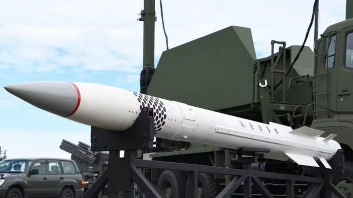 Ông Tim Cahill, Chủ tịch bộ phận Tên lửa và Điều khiển Hỏa lực của Lockheed Martin, cho biết Mỹ cùng các đồng minh đang cần một giải pháp đã được kiểm chứng trong thực chiến nhưng có chi phí hợp lý hơn.