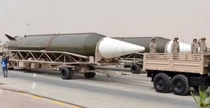 Những tiêu chí này bao gồm việc từ bỏ khả năng làm giàu và tái chế, điều mà Saudi Arabia khó có thể đồng ý, bởi vì bản kế hoạch hạt nhân của họ không chỉ đơn thuần là mua lò phản ứng, tức là giữa hai bên vẫn còn nhiều điều khoản phụ cần đàm phán trong tương lai.