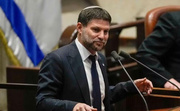 Theo ông, mục tiêu lâu dài của Israel vẫn là làm suy yếu chính quyền Iran, thay vì mở thêm một mặt trận quân sự.