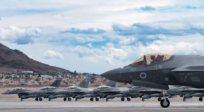 Giới quan sát nhận định việc Israel tạm thời đứng ngoài không đồng nghĩa nước này sẽ tiếp tục giữ vai trò quan sát nếu xung đột kéo dài.