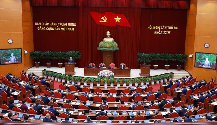  Phiên khai mạc Hội nghị lần thứ ba Ban Chấp hành Trung ương Đảng khóa XIV. Ảnh: Dương Giang - TTXVN 