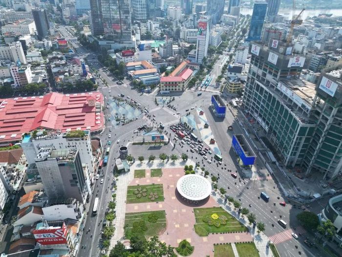 Nhiều dự án đất đai và các lĩnh vực khác được tháo gỡ sẽ giải phóng nhiều nguồn lực khác cho Thành phố. (Ảnh: THẾ ANH)