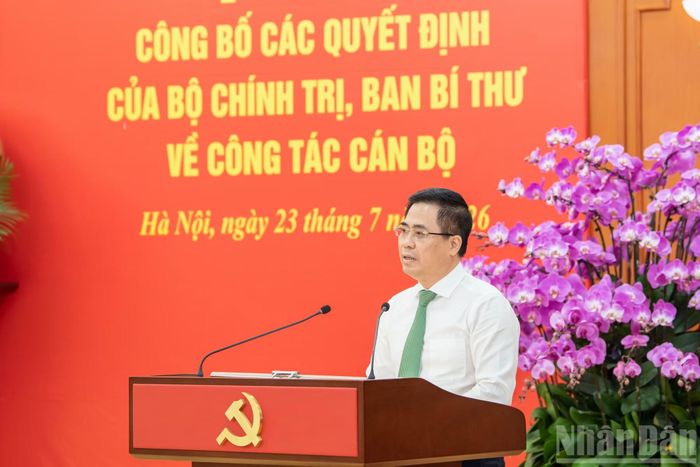 Phó Trưởng Ban Chính sách, Chiến lược Trung ương Nguyễn Hoàng Giang phát biểu nhận nhiệm vụ.