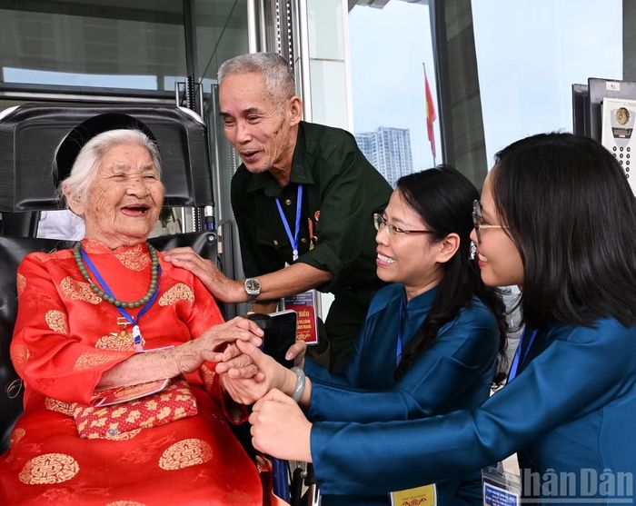 Mẹ Việt Nam Anh hùng Nguyễn Thị Điểm, Hà Nội.