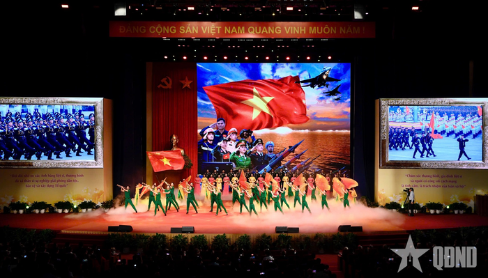 Chương trình nghệ thuật biểu diễn tại hội nghị.