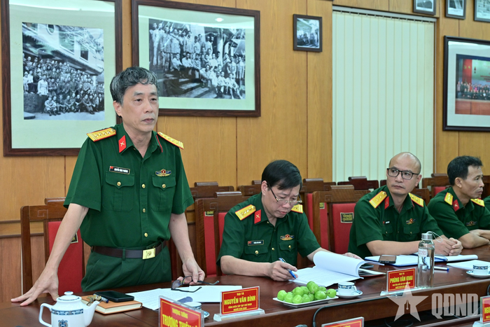 Đại tá Nguyễn Văn Bình phát biểu.