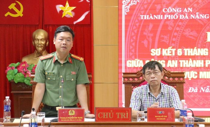 Thượng tá Nguyễn Kim Trung- Phó Giám đốc Công an TP phát biểu kết luận hội nghị