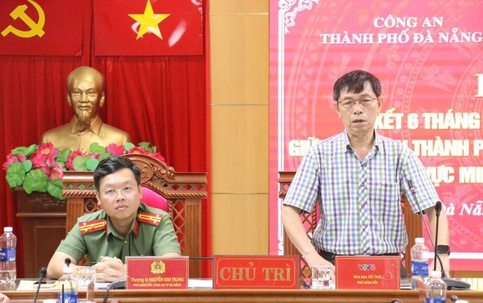 Phó Giám đốc VTV8 Hồ Thái phát biểu tại hội nghị
