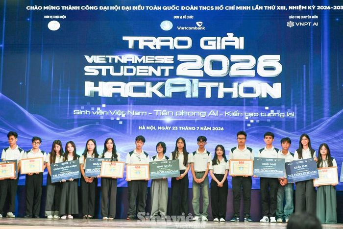 Các thí sinh tham dự cuộc thi.