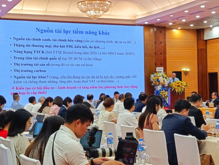 Quang cảnh hội thảo. Ảnh: LƯU THỦY