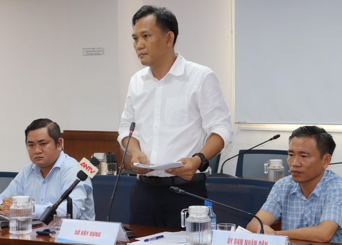 Ông Trần Hữu Tín, Phó Trưởng Phòng Quản lý chất lượng công trình xây dựng, Sở Xây dựng TPHCM, thông tin tại họp báo