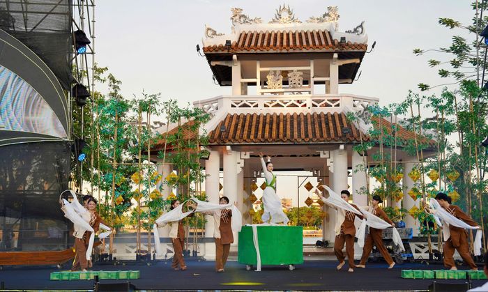 Tái hiện hành trình hình thành, phát triển của bún bò Huế