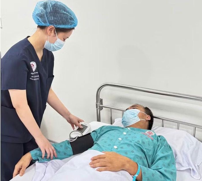 Chăm sóc bệnh nhân tại bệnh viện - Ảnh BVCC