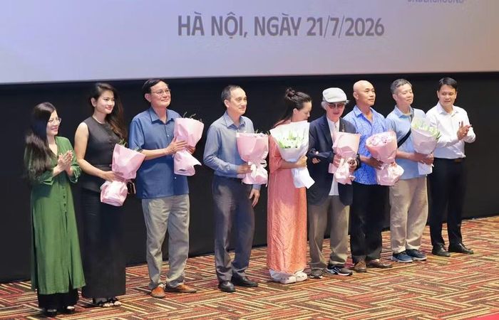 Các đạo diễn, nghệ sĩ có các tác phẩm được trình chiếu trong Tuần phim tại Hà Nội.