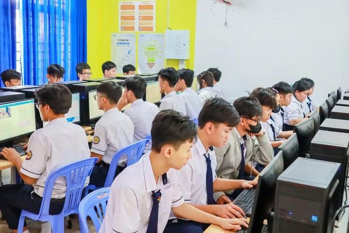 Giờ học của học sinh Trường THPT Bình Tân (phường Bình Tân, TPHCM).