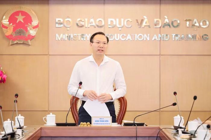Thứ trưởng Đoàn Trung Kiên phát biểu kết luận hội nghị.
