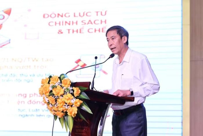 Ông Vũ Minh Đức nhấn mạnh địa phương cần tổ chức tuyển dụng đủ số biên chế được cấp có thẩm quyền giao theo tinh thần Chỉ thị số 32/CT-TTg.